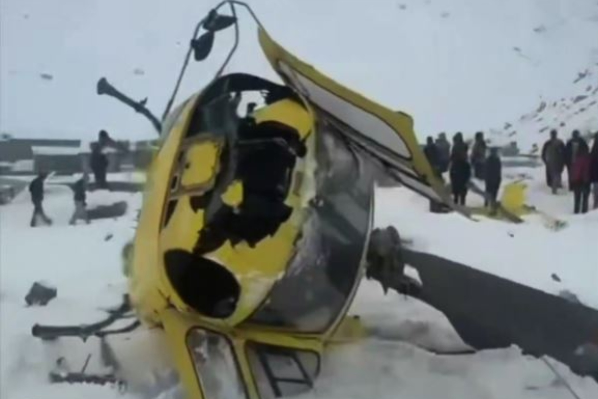 Το ελικόπτερο που συνετρίβει στο Έβερεστ