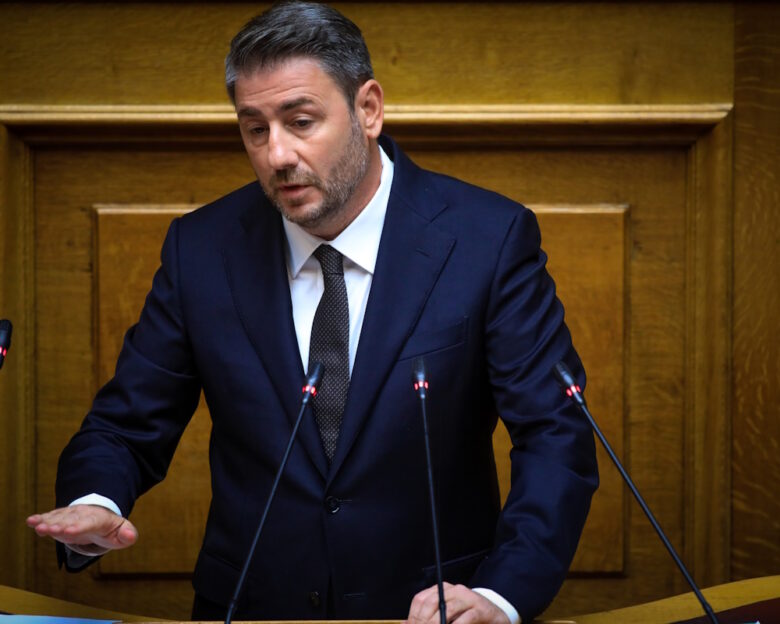 Ανδρουλάκης: «Χρέος μου να απομακρύνω από την κυβέρνηση τους διεφθαρμένους της ΝΔ και τον αρχιτέκτονα της εγχώριας παρακμής, Μητσοτάκη»