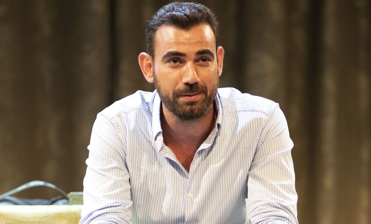 Νίκος Πολυδερόπουλος