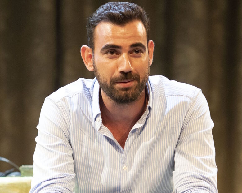 Νίκος Πολυδερόπουλος: Με παίρνει η σύντροφός μου κλαίγοντας στο Facetime και λέω “τη βάψαμε”, τελικά ήταν έγκυος