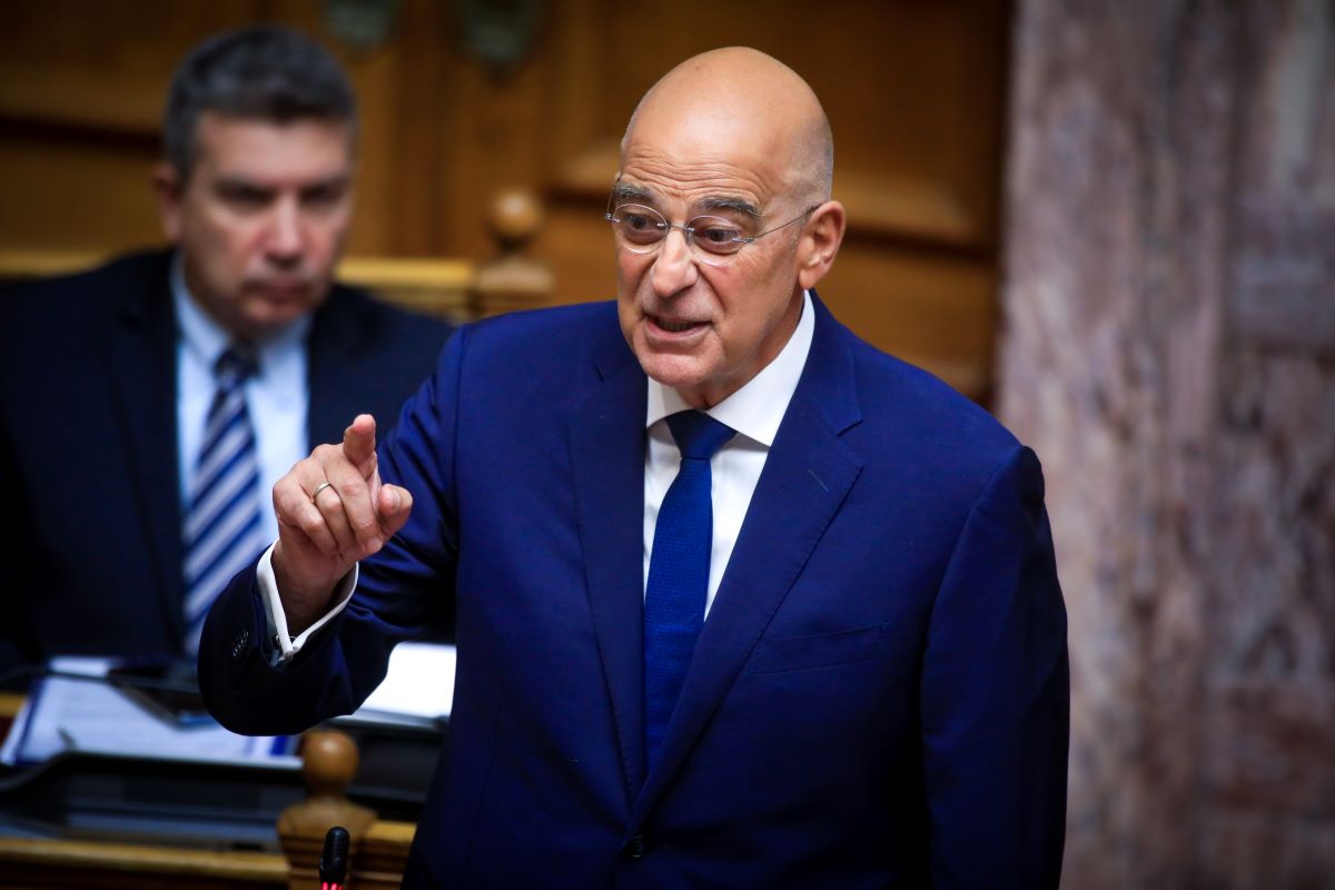 Ο Νίκος Δένδιας στη Βουλή
