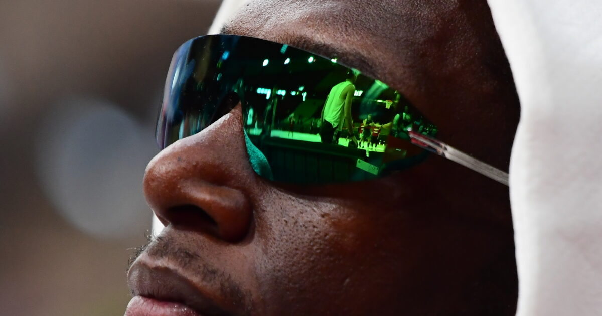Centic Nan and Matthias Lesor with sunglasses at the SEF for Olympiacos – Panathinaikos