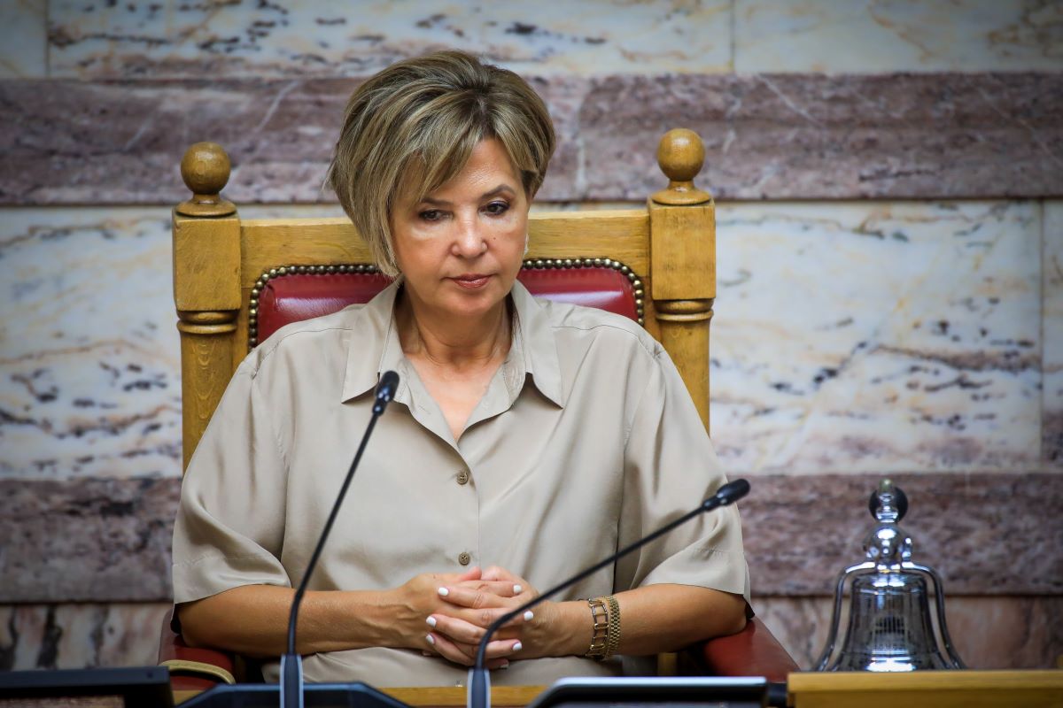 Η Όλγα Γεροβασίλη στη Βουλή