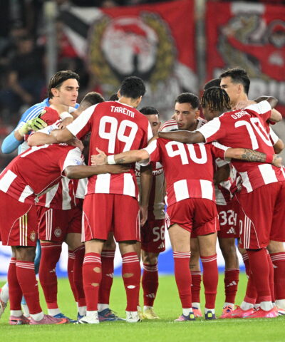 Οι παίκτες του Ολυμπιακού (ΑΝΤΩΝΗΣ ΝΙΚΟΛΟΠΟΥΛΟΣ