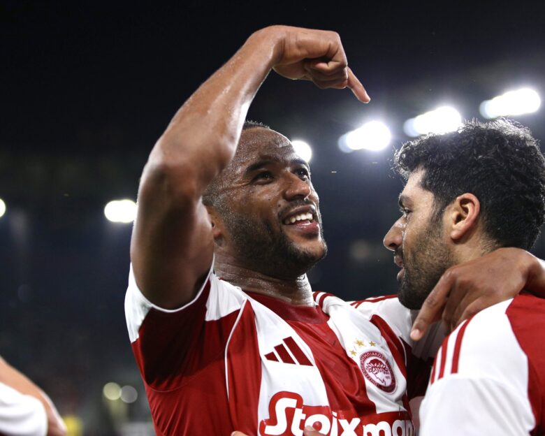 Super League: Ο κυρίαρχος Ολυμπιακός, ο ασταμάτητος ΠΑΟΚ και το ντεμπούτο του Ράφα Μπενίτεθ στον πάγκο του Παναθηναϊκού