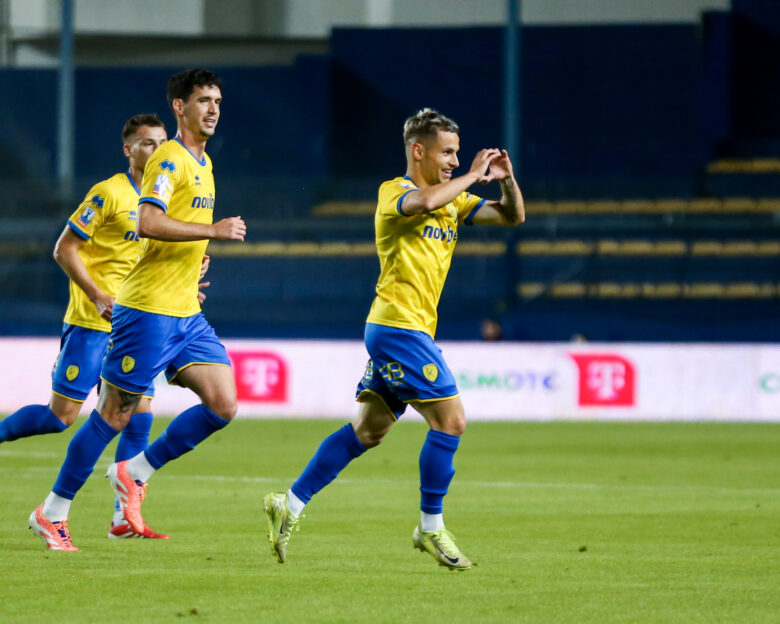 Παναιτωλικός – Ελλάς Σύρου 4-1: Πρώτη νίκη για τους Αγρινιώτες στο Κύπελλο Ελλάδας Betsson