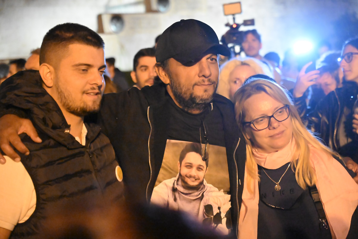 Concentration in the Constitution for Panos Routsi, after the end of hunger strike