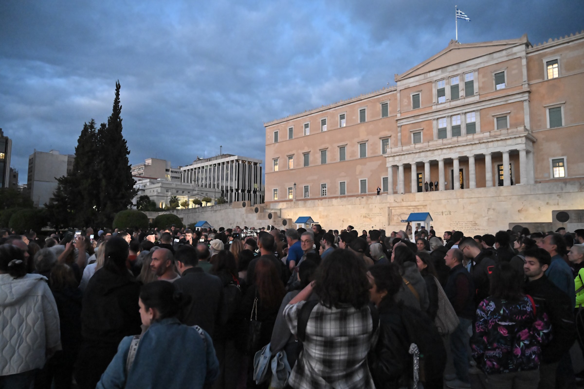 Concentration in the Constitution for Panos Routsi, after the end of hunger strike