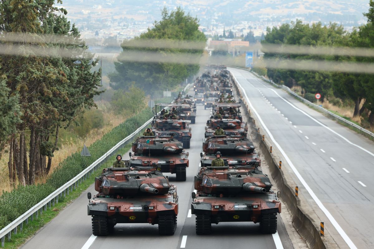 Δοκιμαστική παρέλαση για την 28η Οκτωβρίου