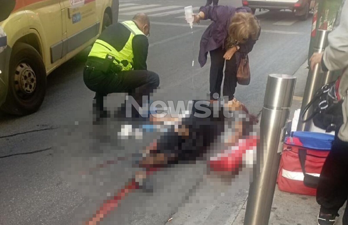 Λεωφορείο στον Πειραιά παρέσυρε ηλικιωμένη ενώ επιχειρούσε να επιβιβαστεί – Νοσηλεύεται διασωληνωμένη