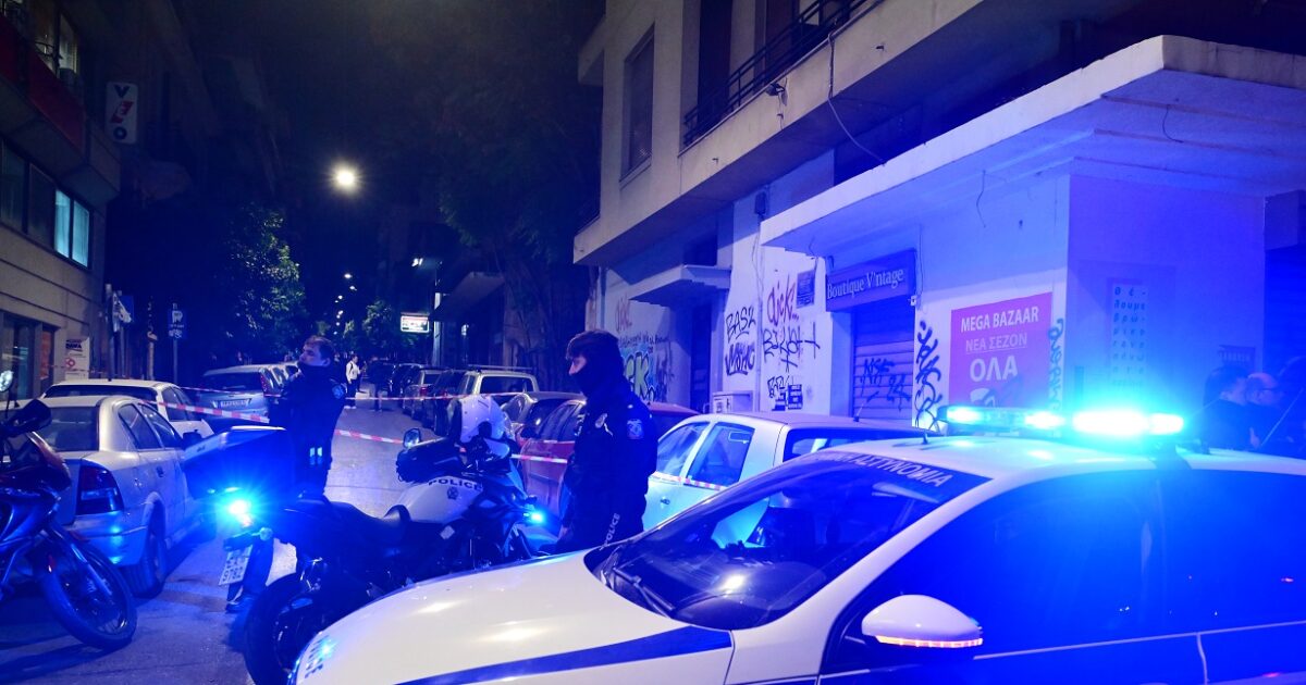 Arcadia: Forced a 58 -year -old gas station owner to go home and from there to grab him 200,000 euros