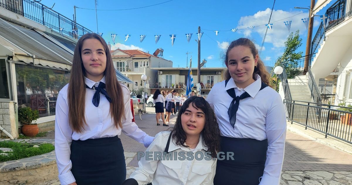 Touching moment in Thespies – Little Alexia’s first parade after being injured by a stray bullet