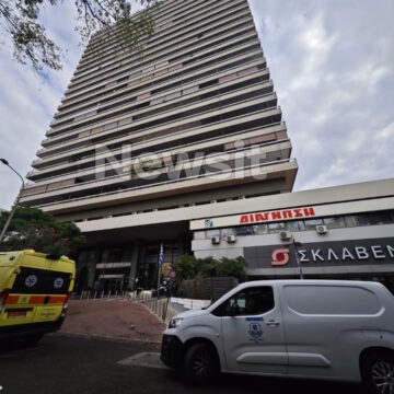Αμπελόκηποι: Πυκνό μυστήριο για τη βουτιά θανάτου του 44χρονου από τον 24ο όροφο του πύργου «Απόλλων» – Περίμενε το δεύτερο παιδί του