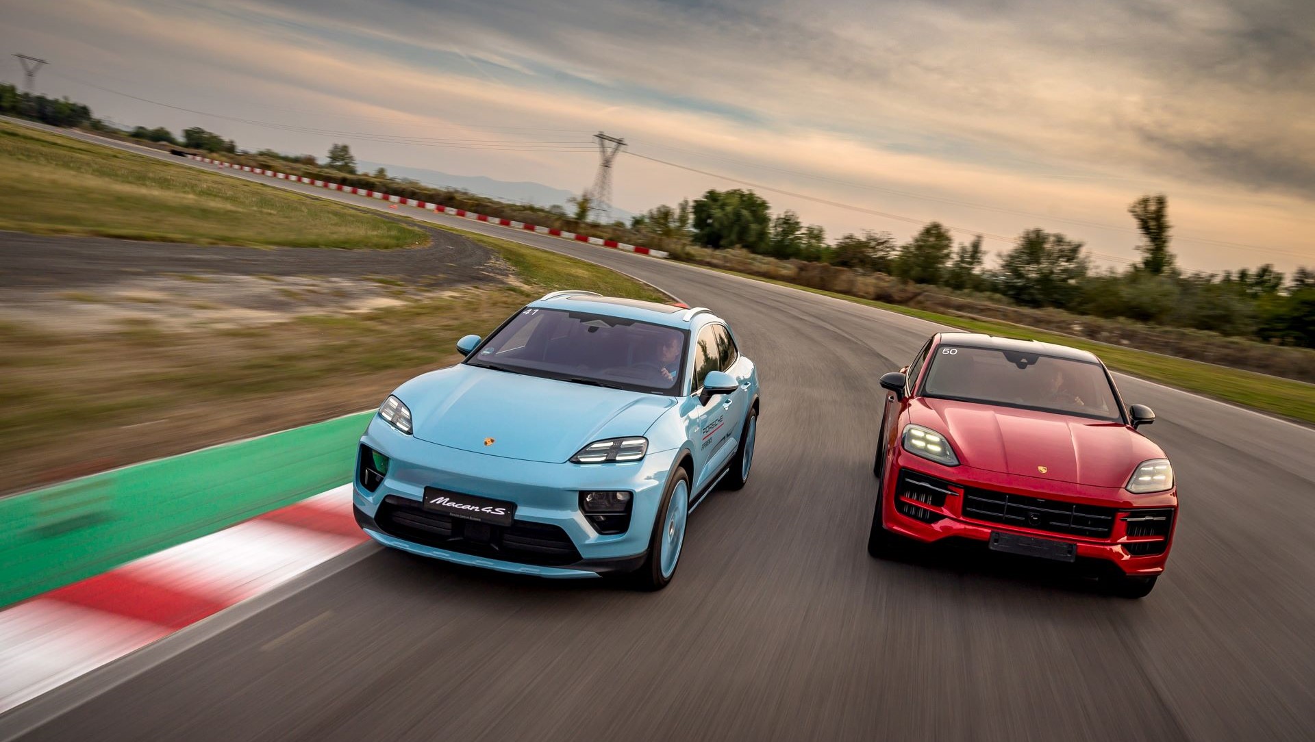 Στην πίστα των Σερρών με τη νέα Porsche 911 GT3