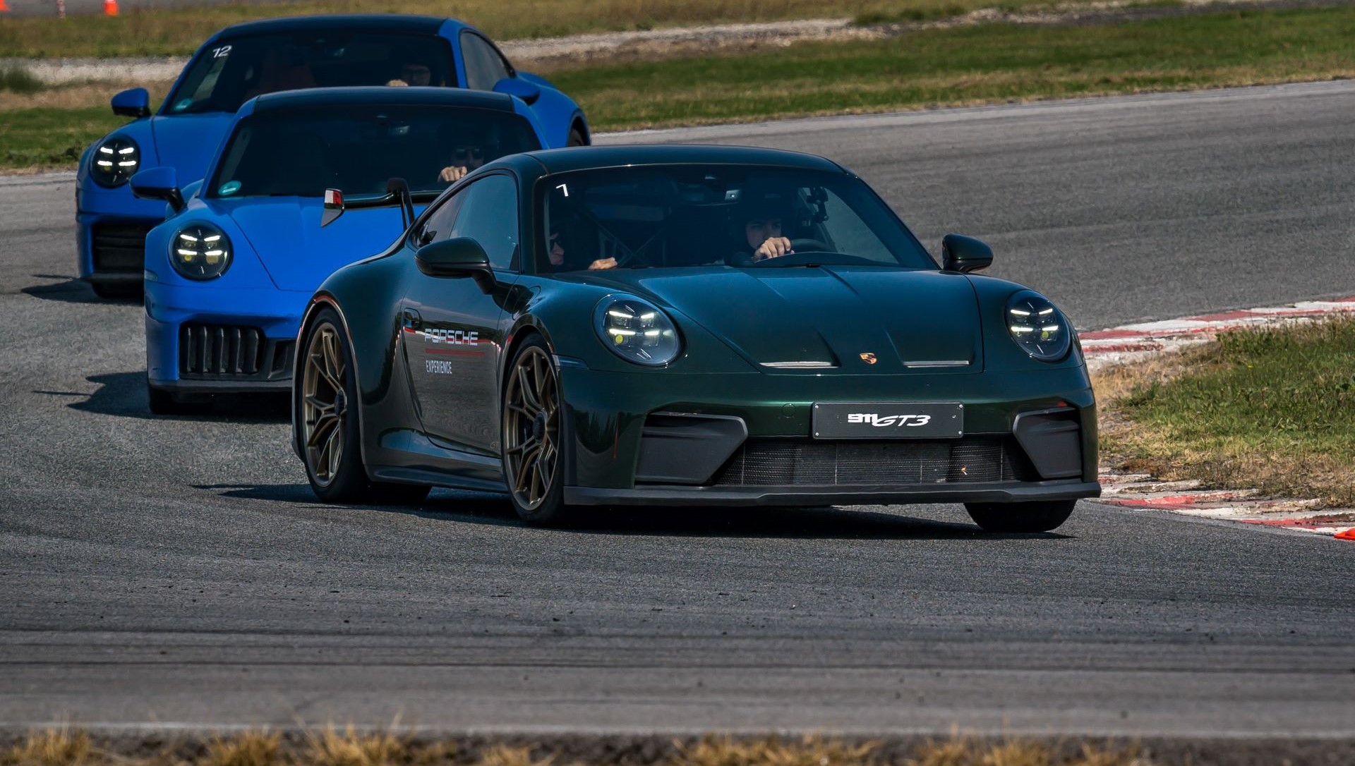 Στην πίστα των Σερρών με τη νέα Porsche 911 GT3