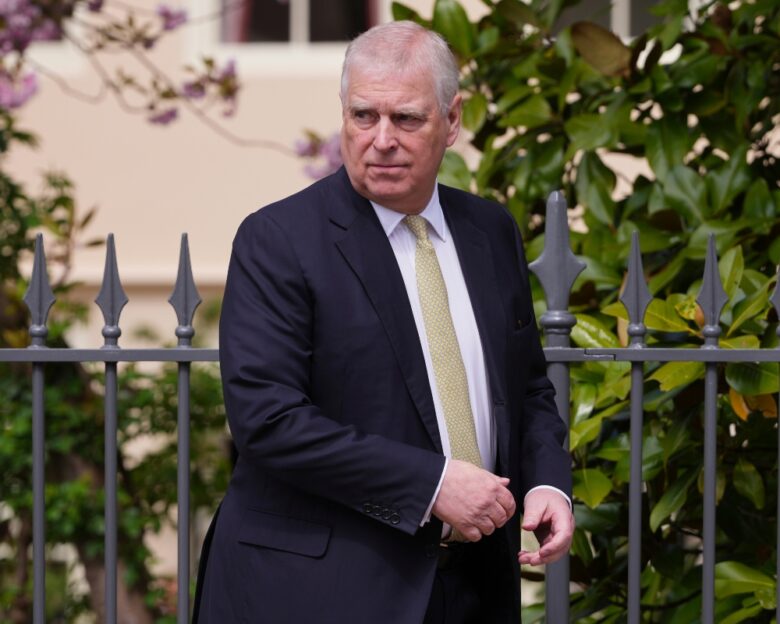 Ο πρίγκιπας Άντριου είχε φιλοξενήσει τους Τζέφρι Επστάιν, Γκισλέιν Μάξγουελ και Χάρβεϊ Γουάινστιν στο Royal Lodge