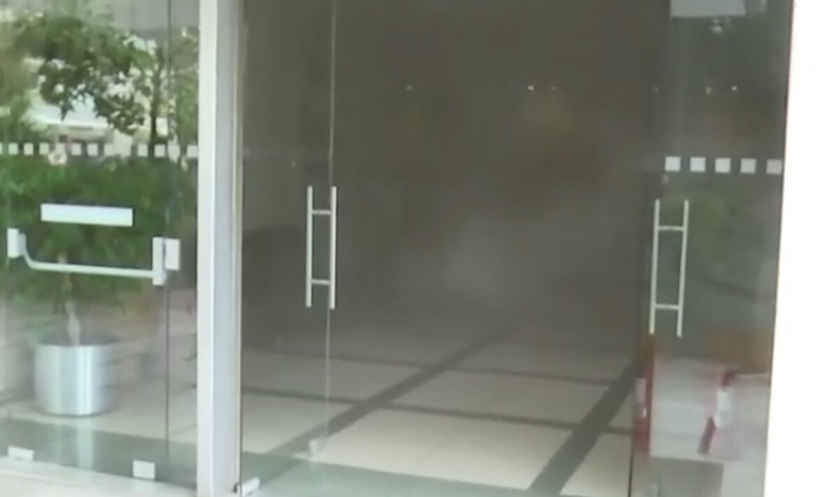 Φωτιά στον Πύργο των Αθηνων