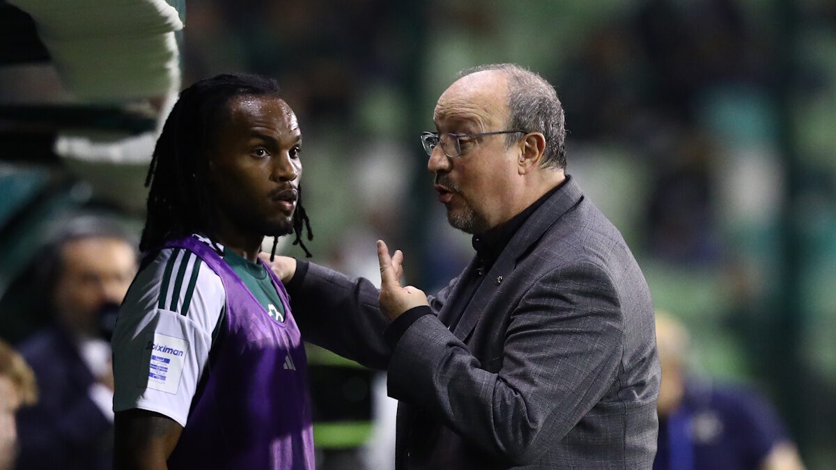 Ρενάτο Σάντσεθ και Ράφα Μπενίτεθ (ΦΩΤΟ Eurokinissi)