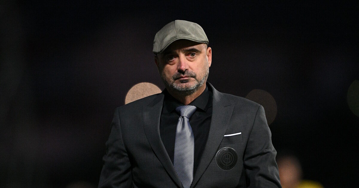 Milan Rastavac: OFI announced its “divorce” with the Serbian coach