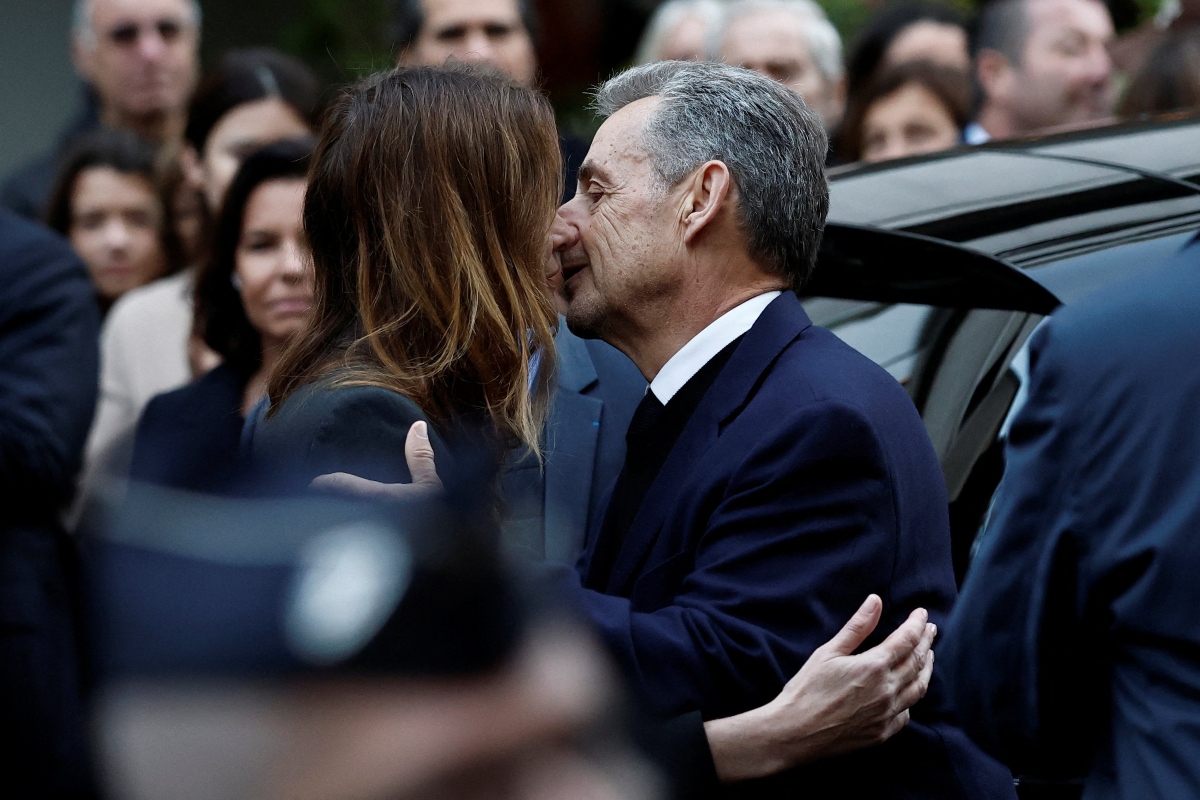 Νικολά Σαρκοζί και Κάρλα Μπρούνι