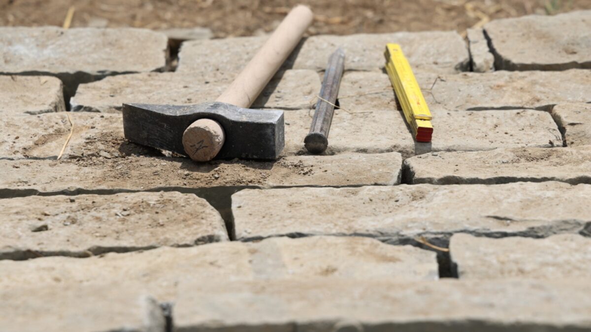 Σφυρί και καλέμι