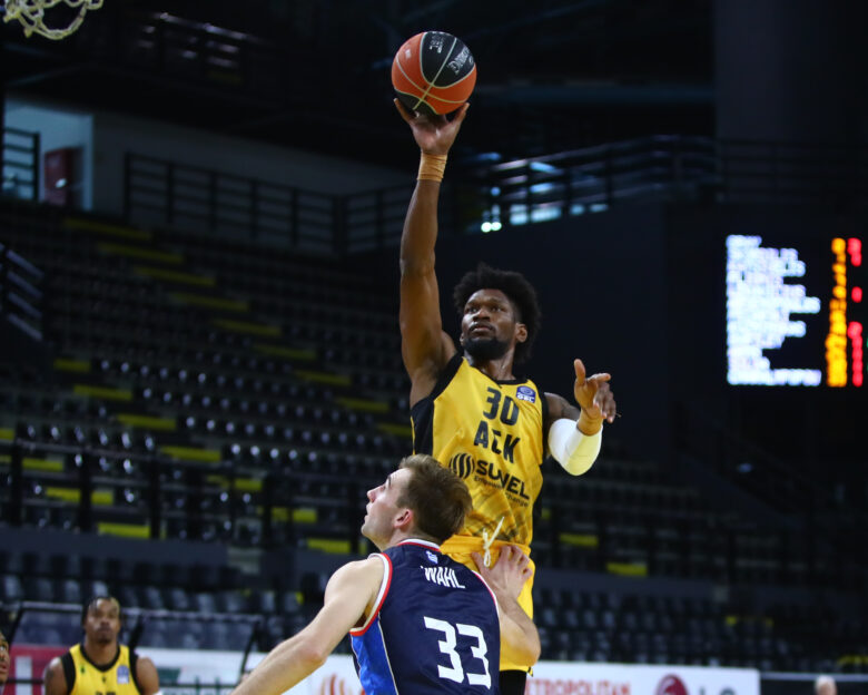 ΑΕΚ – Πανιώνιος 93-73: Άνετη νίκη για την Ένωση με τρομερό Σίλβα