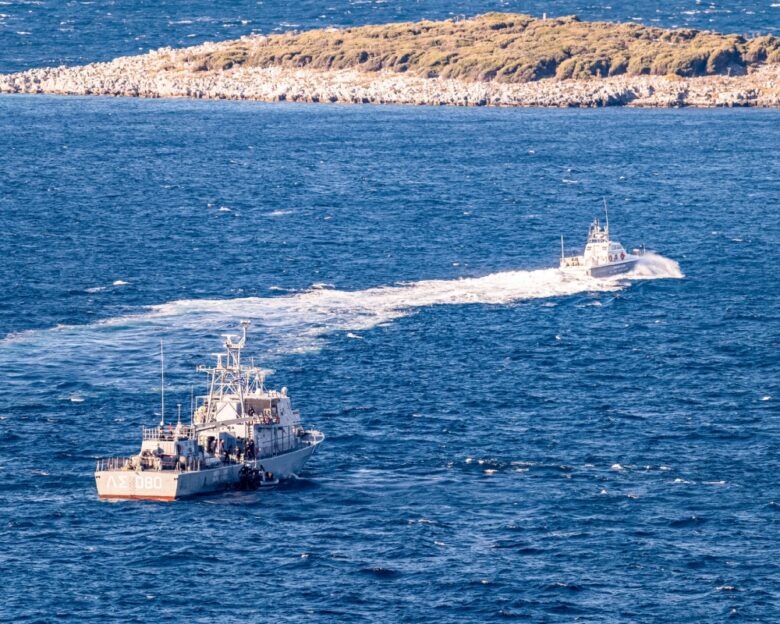 Ναυάγιο στα ανοιχτά της Λέσβου: 4 άτομα ανασύρθηκαν χωρίς τις αισθήσεις τους