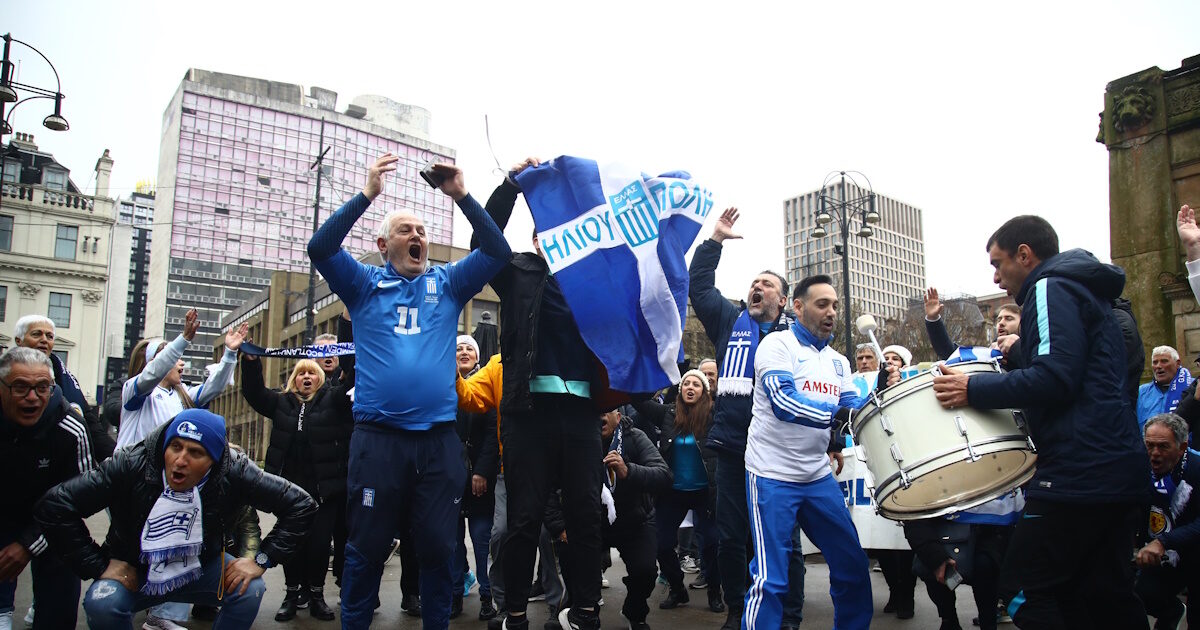 Scotland – Greece: The National Anthem was heard on the streets of Glasgow – “party” fans outside the team hotel