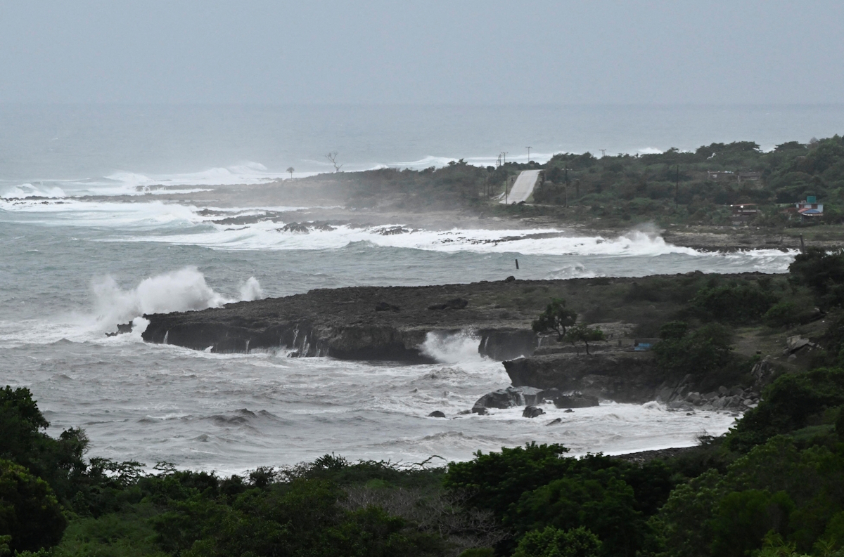 Waves hit the coast before Hurricane Melissa makes landfall in Santiago, Cuba