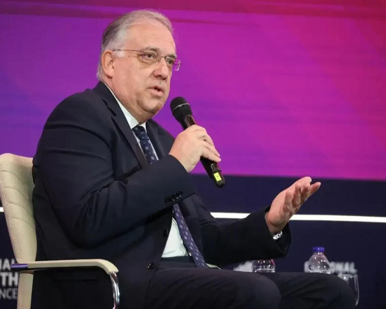 Θεοδωρικάκος: «Η διαφάνεια και η λογοδοσία έμπρακτες αξίες της παράταξής μας»