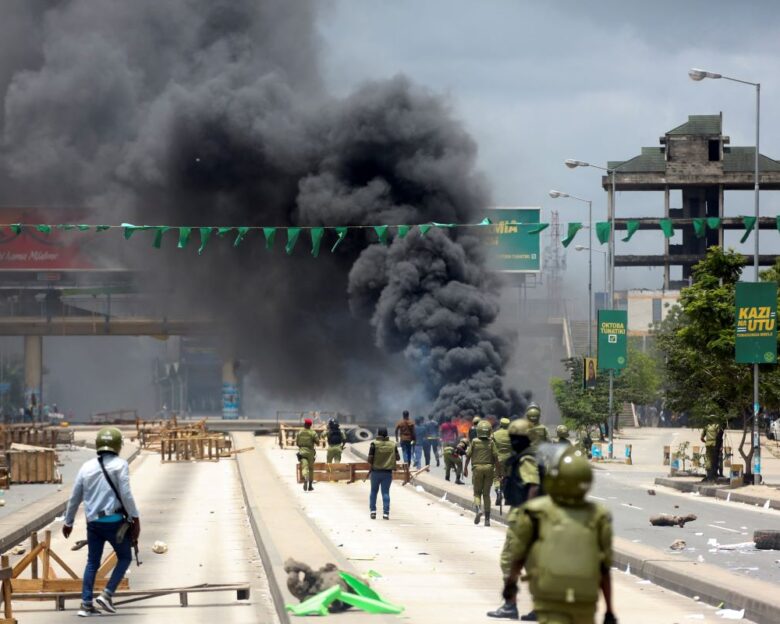 Τανζανία: «Εγκληματίες» χαρακτηρίζει τους διαδηλωτές ο στρατός μετά το μετεκλογικό χάος