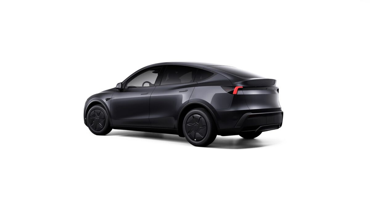 tesla-model-y-standard