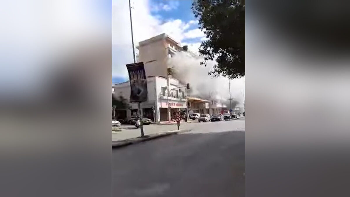 Το κτίριο που πήρε φωτιά στη Θεσσαλονίκη