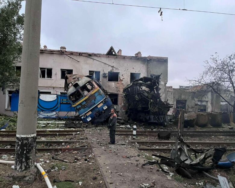 Ουκρανία: Βομβιστής αυτοκτονίας προκάλεσε μακελειό σε αποβάθρα τρένου –  4 νεκροί και 15 τραυματίες