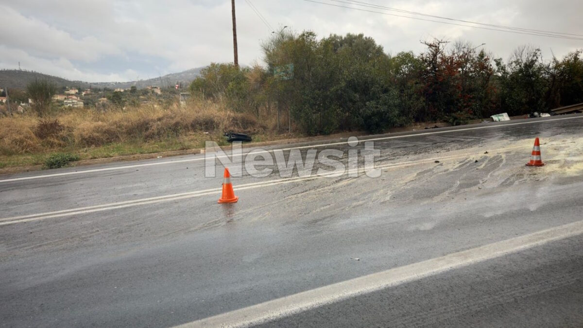 Τροχαίο με 3 νεκρούς στις Αφίδνες