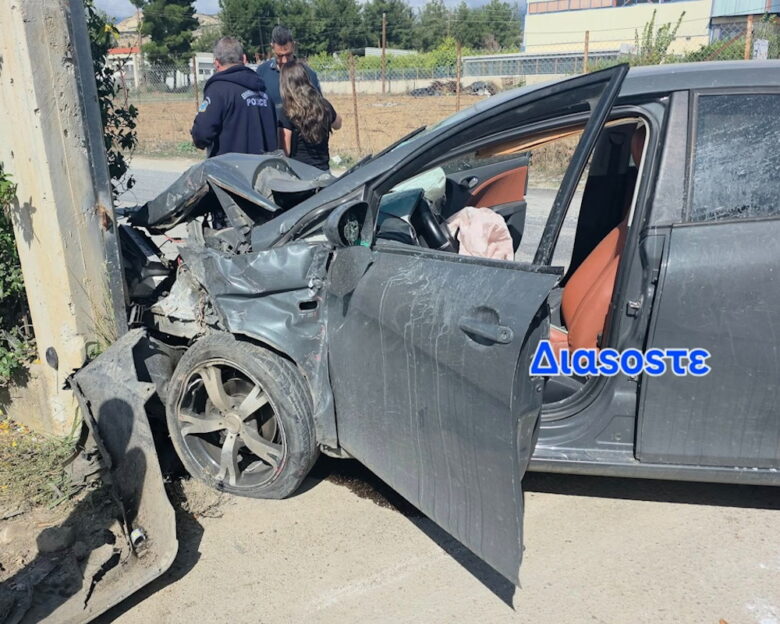 Ηράκλειο: Σοκαριστικό τροχαίο από σφοδρή σύγκρουση αυτοκινήτου με αγροτικό – 2 σοβαρά τραυματίες