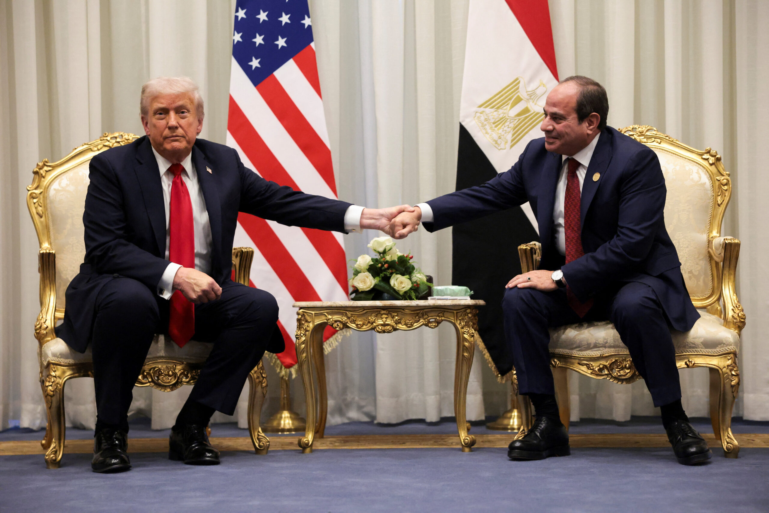 Ο Ντόναλντ Τραμπ και ο Αμπντέλ Φατάχ αλ Σίσι / REUTERS / Evelyn Hockstein
