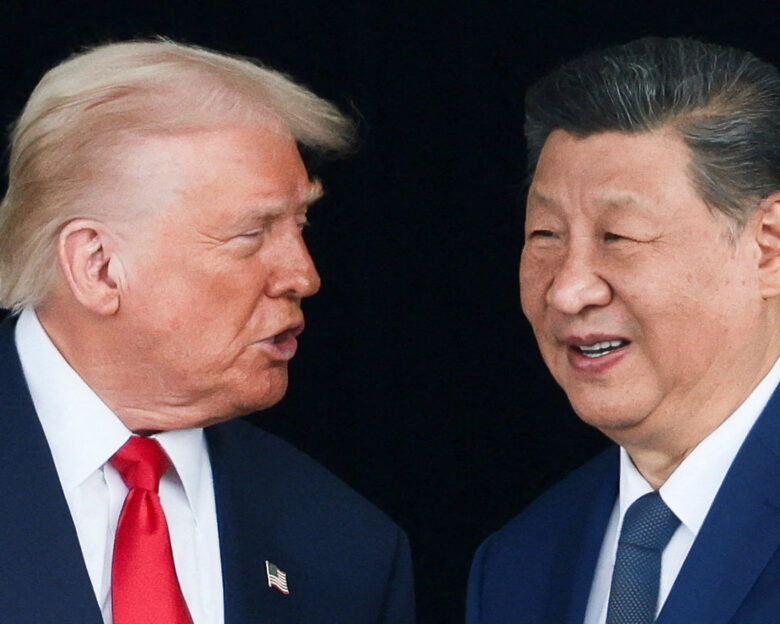 Σε συμφωνία Τραμπ και Σι – Τι προβλέπει για τους δασμούς στη φεντανύλη και τις εισαγωγές σόγια