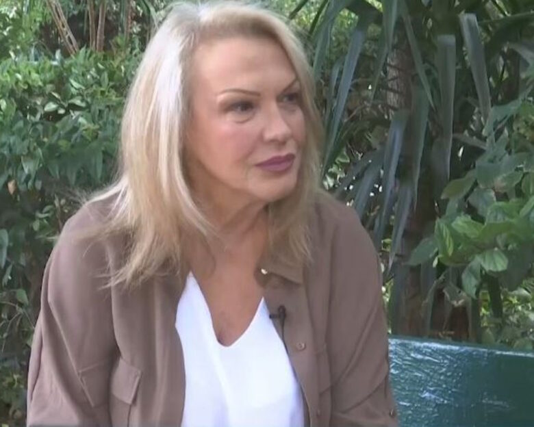 Τζόυς Μιχαηλίδου: Συγκινεί η ηθοποιός που εργάζεται ως security «Είχα επιθετικό καρκίνο, οι ελπίδες ήταν λίγες»