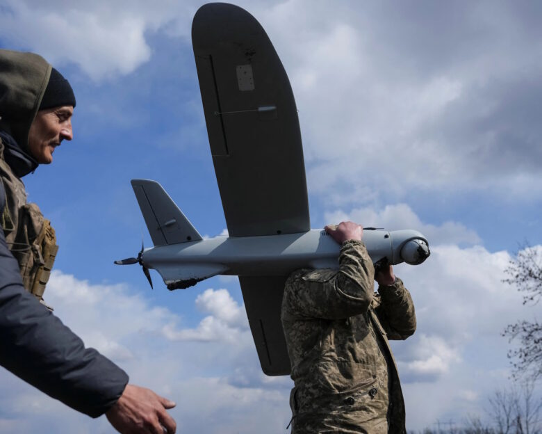 Σιβηρία: Για πρώτη φορά drones επιτέθηκαν σε διυλιστήριο πετρελαίου – Κάλυψαν απόσταση άνω των 1.800 χιλιομέτρων