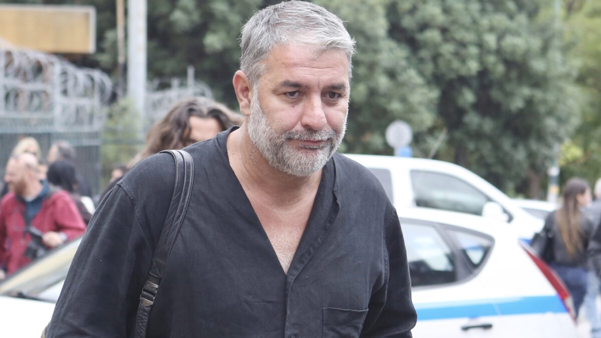 Βασίλης Μπισμπίκης