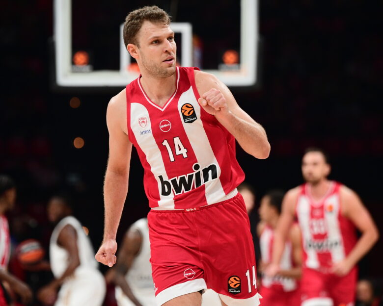 Ολυμπιακός – Dubai BC 86-67: Πρώτο ερυθρόλευκο «πάρτι» στο ΣΕΦ και επιστροφή στις νίκες για τους Πειραιώτες στη Euroleague