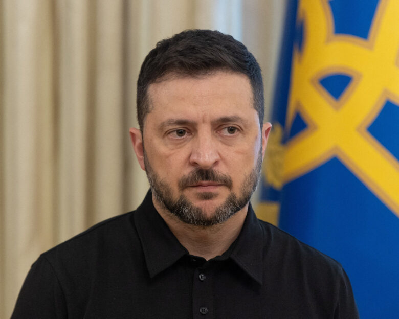 Ο Ζελένσκι καταγγέλλει ρωσική επιδρομή που διέκοψε την ηλεκτροδότηση του Τσερνόμπιλ: «Αυξάνεται ο κίνδυνος πυρηνικού ατυχήματος»