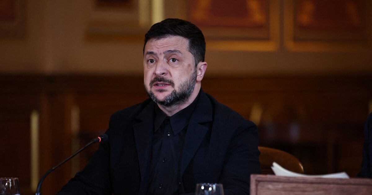 Zelensky: Ukrainians, Europeans to meet to consider truce plan in war with Russia