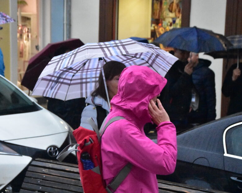 Καιρός: Διήμερο με ισχυρές βροχές και τοπικές καταιγίδες – Στο επίκεντρο της κακοκαιρίας Ιόνιο, Ήπειρος και Δυτική Στερεά