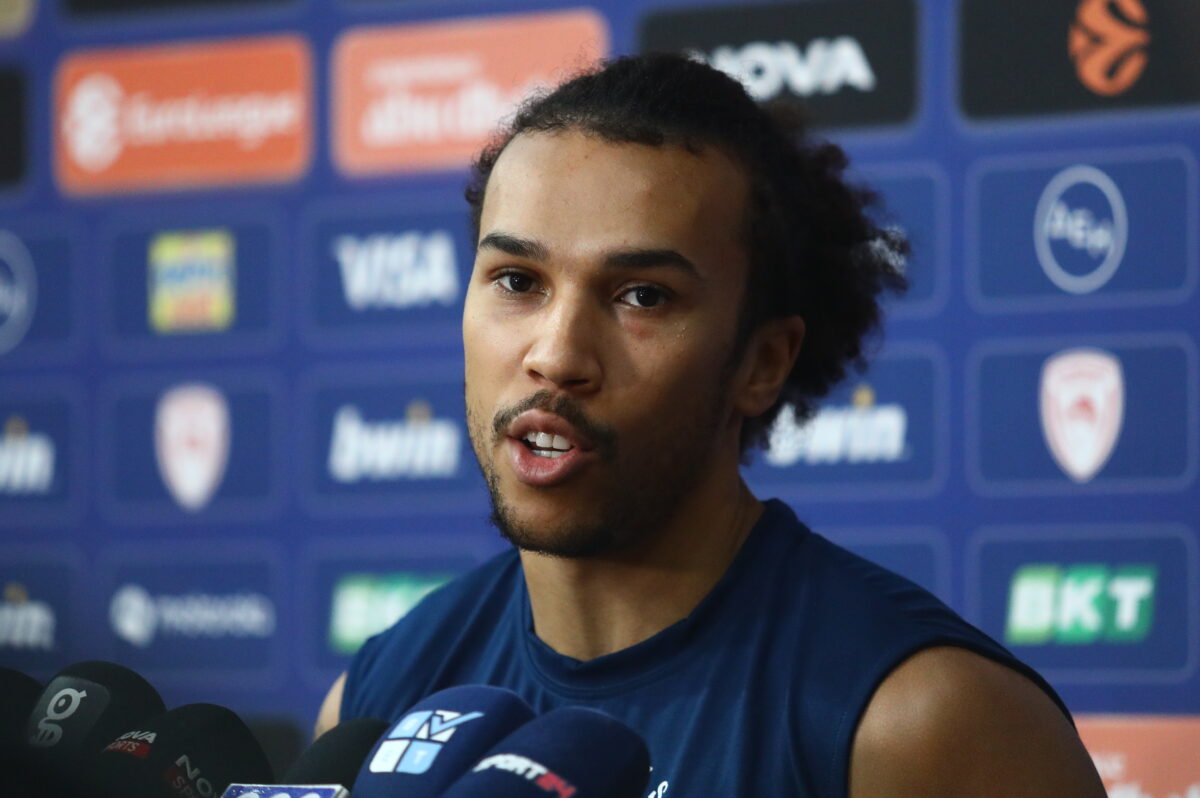 ΜΑΡΚΟΣ ΧΟΥΖΟΥΡΗΣ