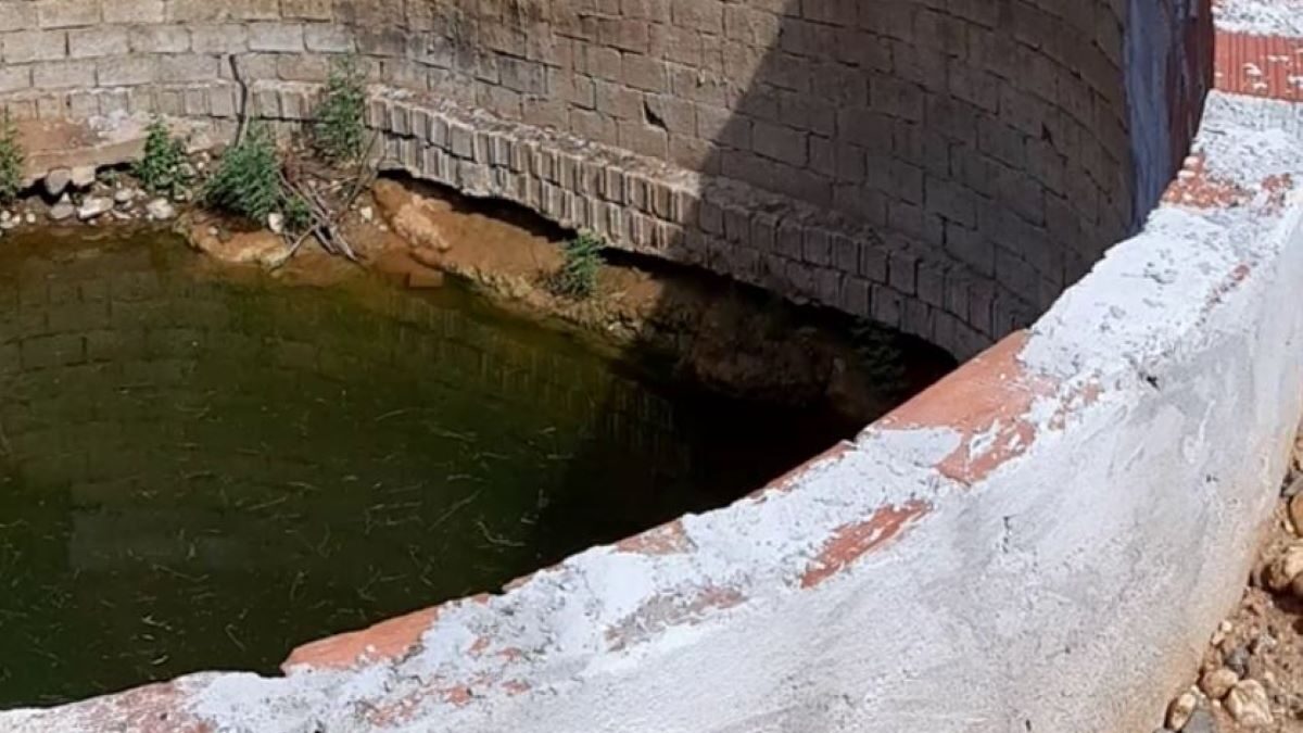Το πηγάδι που άνοιξαν δύο άνδρες στη Χαλκιδική μπαζώνοντας ρέμα