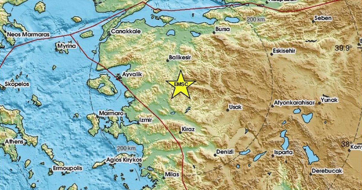 6.1 magnitude earthquake in Western Turkey