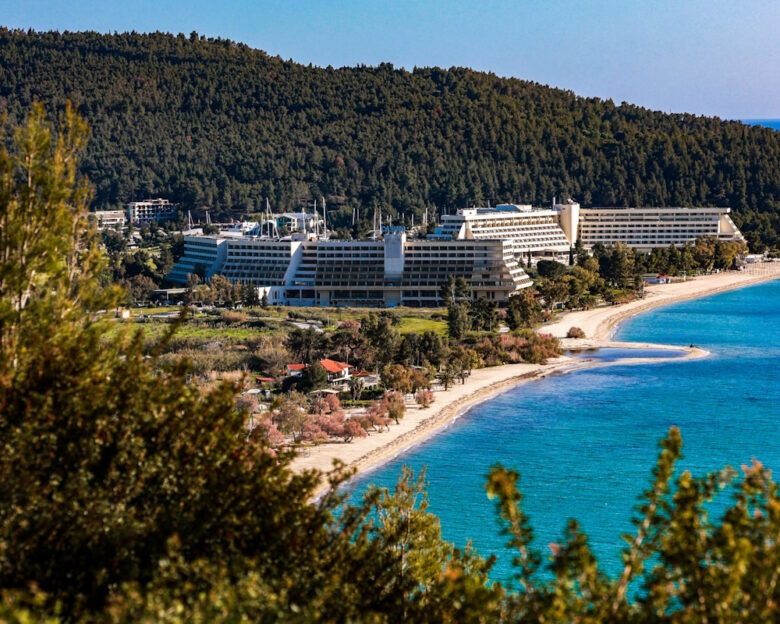 ΙΝΣΕΤΕ: Η υπερφορολόγηση πλήγμα στη ανταγωνιστικότητα των ελληνικών τουριστικών επιχειρήσεων