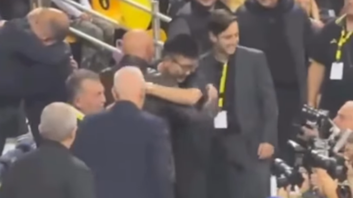 Νίκος Γκάλης και Ρίτσαρντ Σιάο